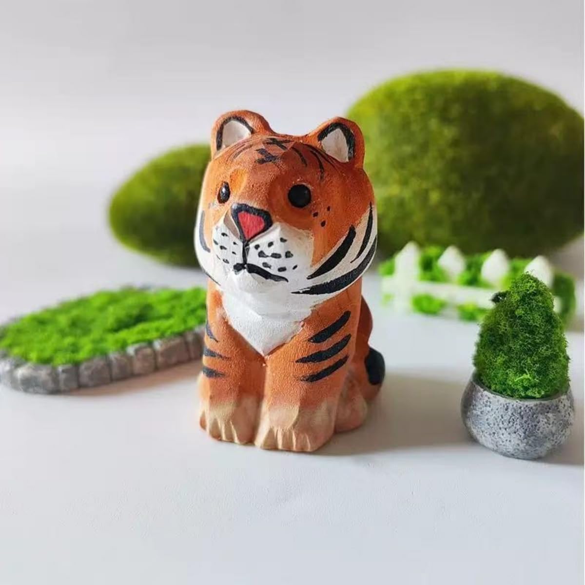 2-Piece Small Carved Wooden Tiger Figurine Set - Image 2
